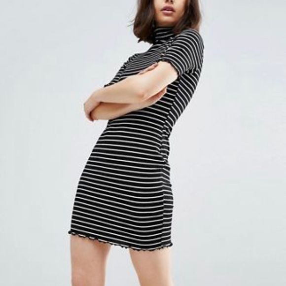 Asos bodycon dress in rib with roll neck - Picture 2 of 2